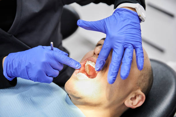 Best Dentist Open Late Near Me  in Fairfield Beach, OH